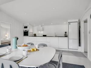 Holiday Home Aija - 175m from the sea by Interhome