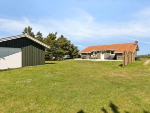 Holiday Home Suometar - 90m from the sea by Interhome