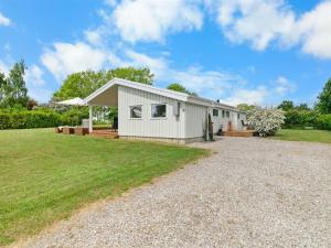 Holiday Home Sofus - 275m from the sea by Interhome