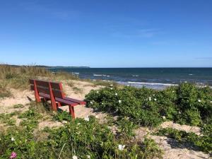 Holiday Home Enken - 750m from the sea by Interhome