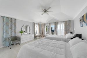 Nevas Estate w Hot Tub 10 ppl