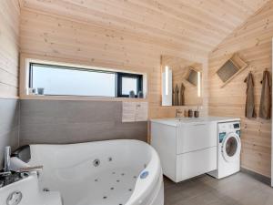 Holiday Home Edite - 900m from the sea by Interhome