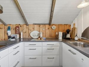 Holiday Home Bernadine - 400m from the sea by Interhome