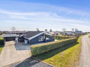 Holiday Home Annegret - 200m from the sea by Interhome