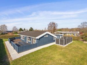 Holiday Home Annegret - 200m from the sea by Interhome