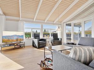Holiday Home Annegret - 200m from the sea by Interhome
