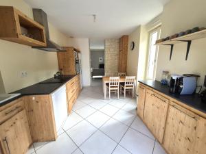 Maison de Gare, 8 personnes, 20 min PUY du F