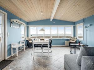 Holiday Home Nyalle - 50m to the fjord by Interhome