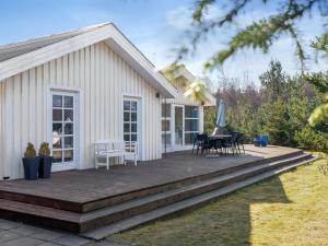 Holiday Home Toska - 3km from the sea by Interhome