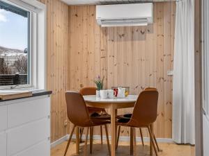 Holiday Home Annukka - 500m from the sea by Interhome