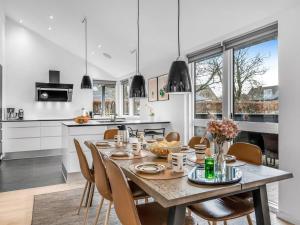 Holiday Home Carlie - 250m to the fjord by Interhome