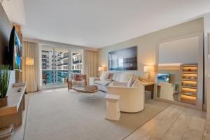 Stunning Oceanfront 1BR in the 1 Hotel