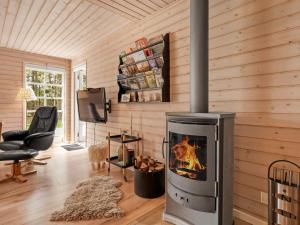 Holiday Home Iorund - 9km from the sea by Interhome