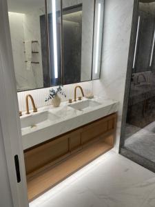 Flat 13 Vale House NW6 5SD