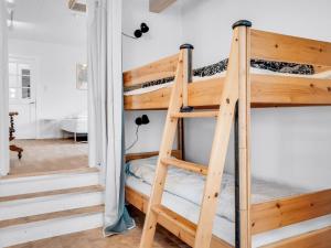 Apartment Jantje - 200m from the sea by Interhome