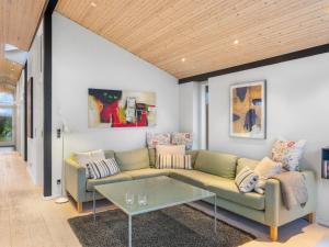 Holiday Home Erlinda - 600m from the sea by Interhome
