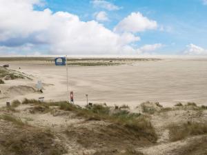 Apartment Mijat - 50m from the sea by Interhome