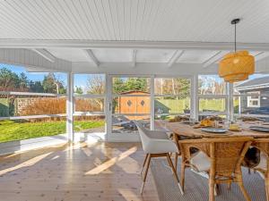 Holiday Home Tayana - 500m from the sea by Interhome