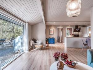 Holiday Home Anline - from the sea by Interhome