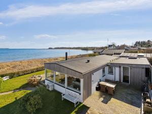 Holiday Home Solbritt - 30m from the sea by Interhome