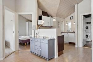 40875-Ulfborg-Helmklit-226