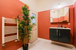 Upscale Apartments w Balcony - Near Istiklal