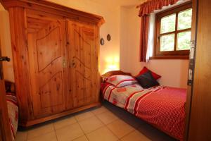 Haus Nockalm ski to door budget friendly apartment