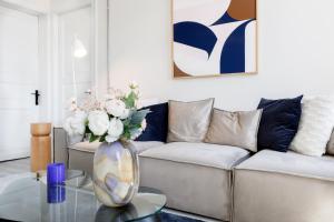 Luxury Flat Steps from Galata Tower- 2 mins Metro