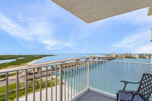 12th Floor Retreat with Unmatched Gulf and Bay Views