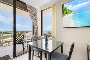 12th Floor Retreat with Unmatched Gulf and Bay Views