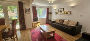 Family and dog-friendly holiday home - 134 Hengar Manor