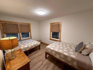 Summer Grad Dates Open, Campus Close, Pet Friendly