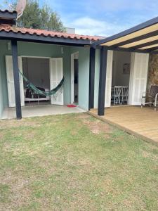 Casa Sol - Com Piscina - Praia de Mariscal - SC