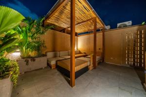 Berawa Week 5 -Rooftop Vibes - 2BR Villa for Stylish Getaways