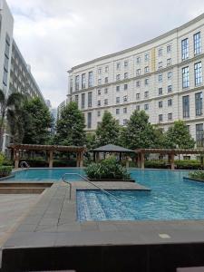 Dreamy Condotel Across NAIA Terminal 3