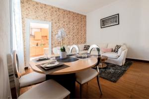 Nickson & Dido Appartement lumineux à Saumur 5 min du centre-ville