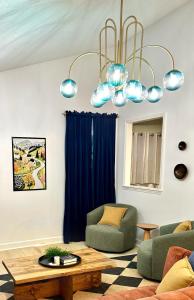 Theater and game rooms 5 bedrooms 2 king size beds TikTok and social media wall