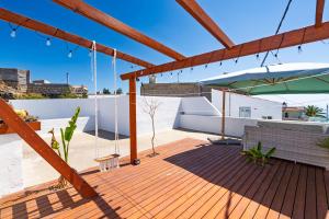 CASA DE BOMBEROS - Chio - 5 rooms, 2 kitchen, 2 terraces, film projector, fibre net