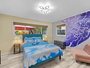 Spacious Unique Heated Pool 2 Hot Tubs Pkg