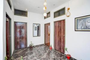 GLORY RESIDENCY & cafe