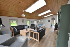 40798-Ulfborg-Helmklit-324