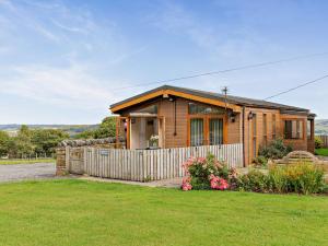 2 Bed in Sowerby Bridge 90887