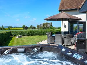 5 Bed in Madley 78646