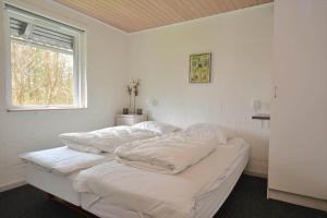 40082-Ulfborg-Helmklit-276