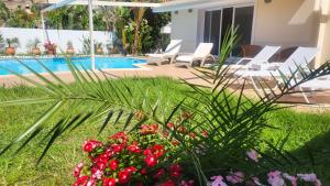 Holiday villa SUNJOY close to the beach