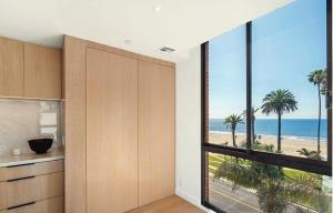 Two Bedroom Penthouse Condo in Santa Monica