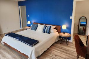 The Lakehouse on Clear Lake