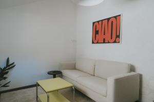 2 bedrooms triplex in historic heart of Liege