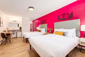 Gateway Suites Rocky Mountains Private Double room close to Banff