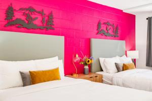 Gateway Suites Rocky Mountains Private Double room close to Banff